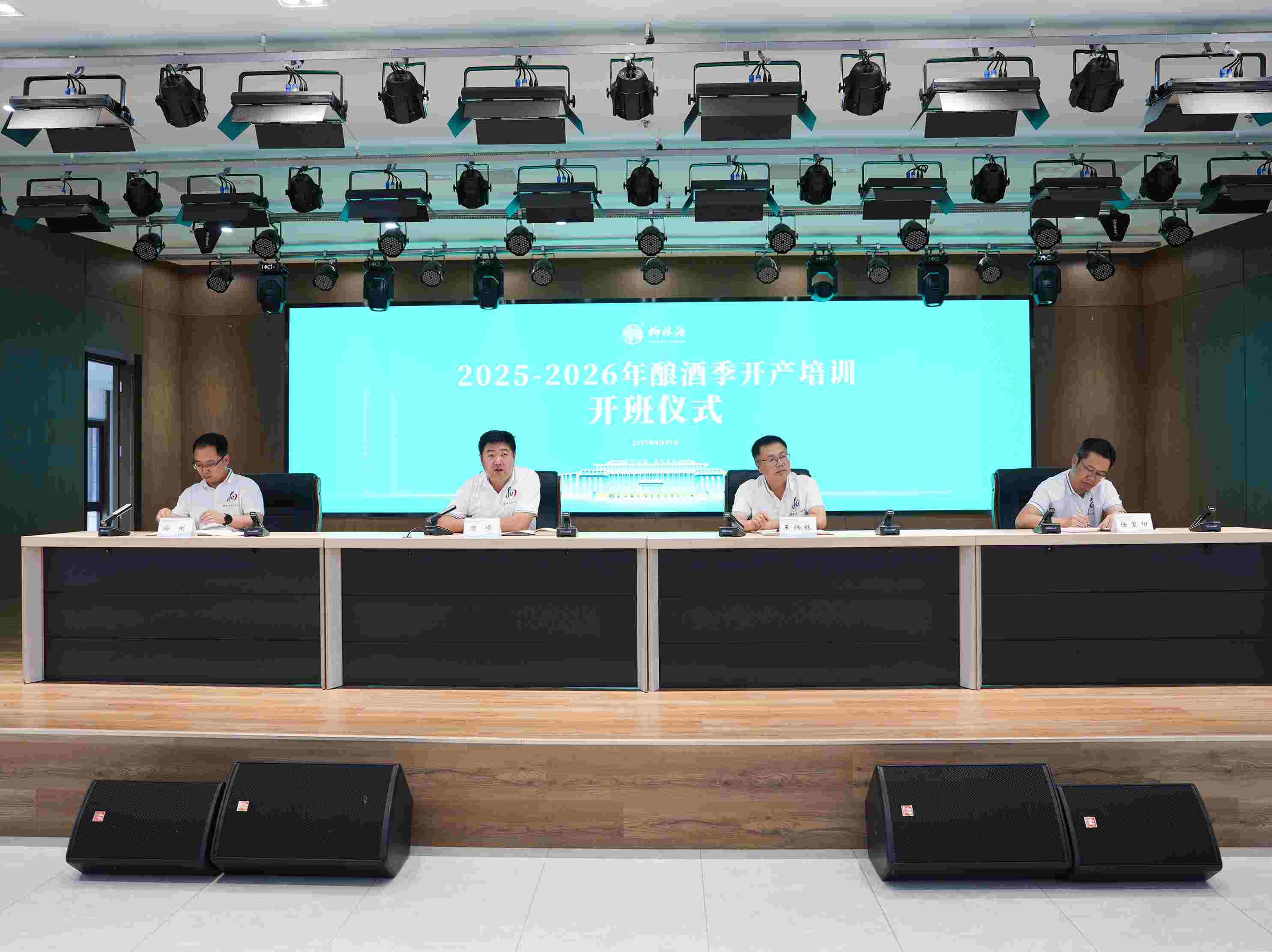 65b181f348a7655a380612445ef1b63_副本