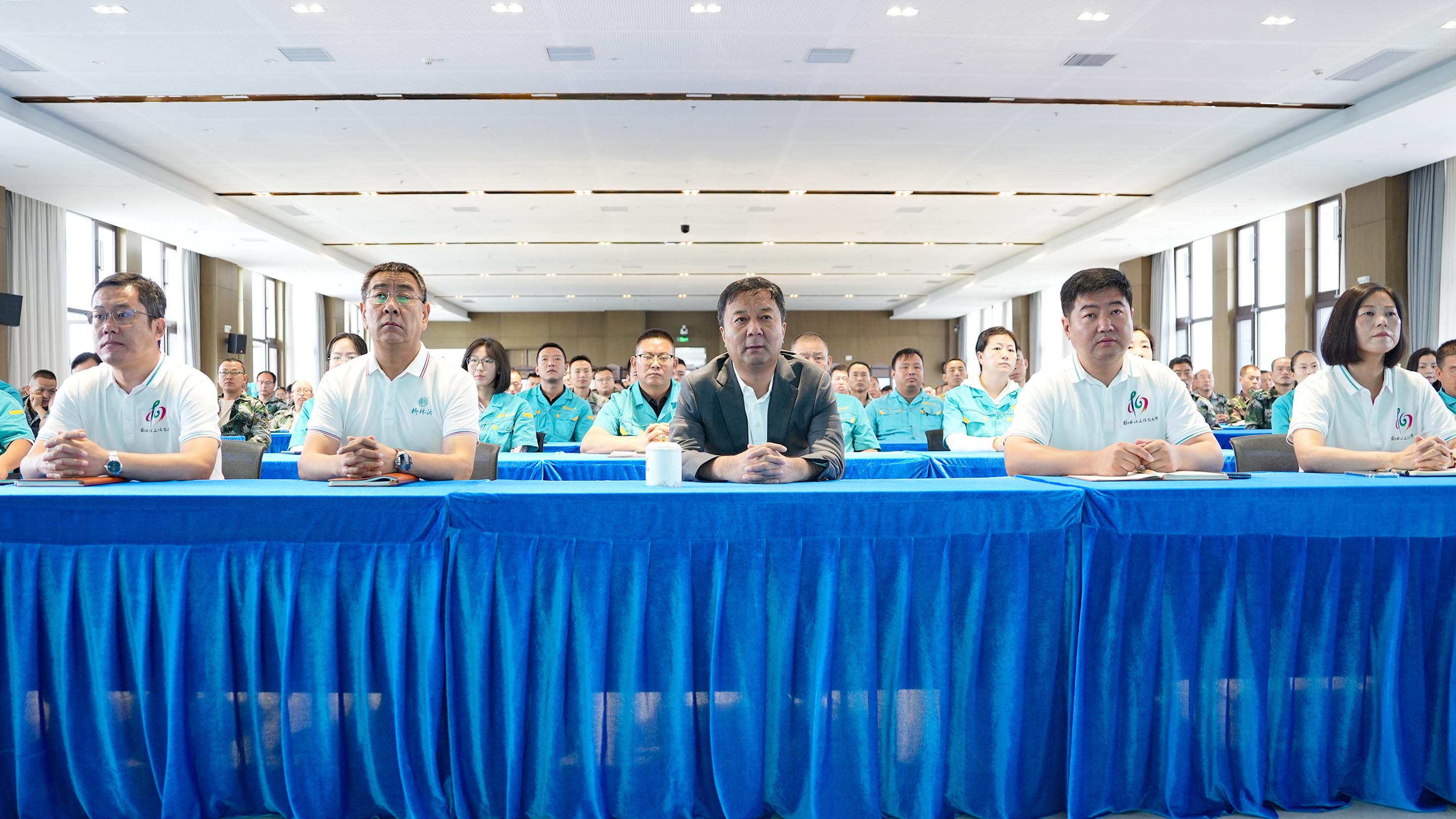 4a3de50011a0e67ce279b1034eb4e87副本